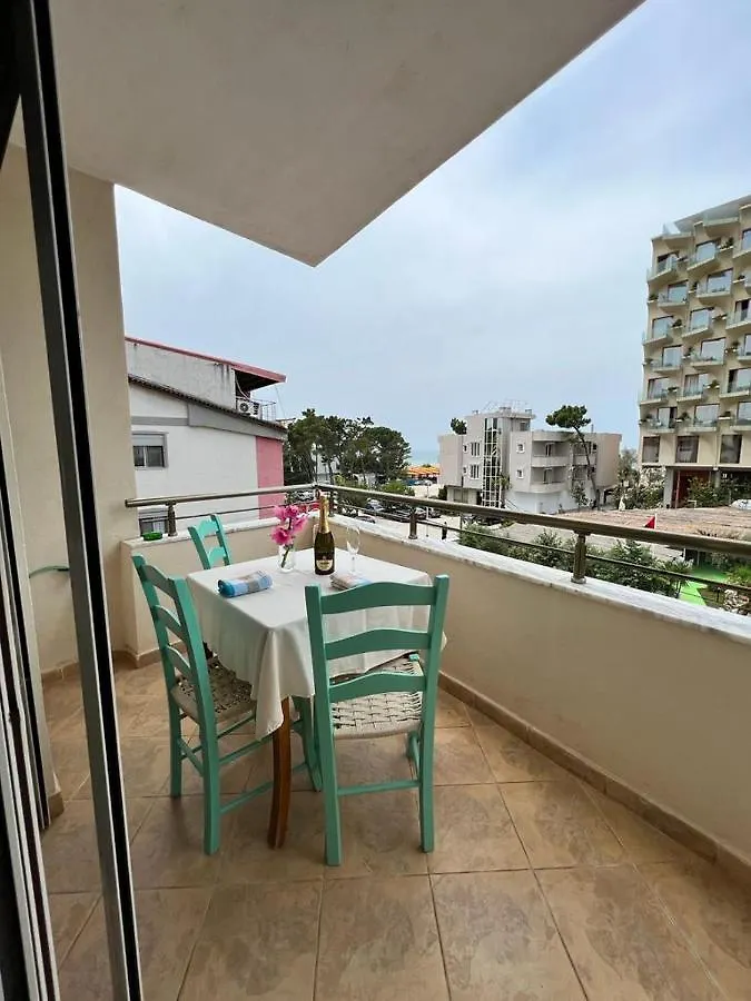 דורס Lungomare Holiday Apartments