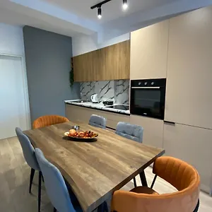 Apartament Brand New Apts Located At The City's Main Square-100 Mbs Wifi, Durrës